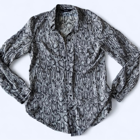 DECJUBA Womens Monochrome Grey Snakeskin Animal Print Button Up Sheer Top small - Picture 1 of 7